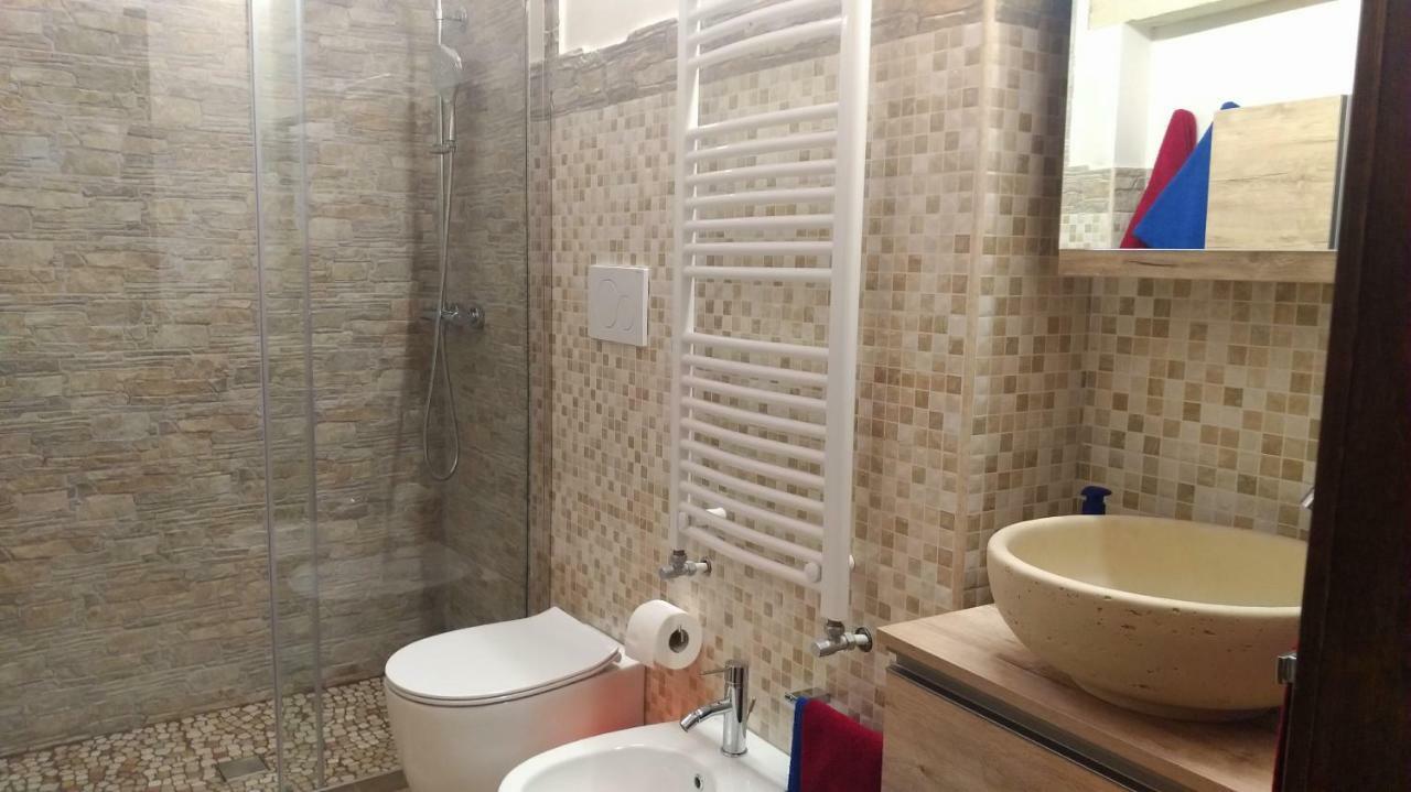 La Terrazza Sul Castello Διαμέρισμα Palmariggi Εξωτερικό φωτογραφία